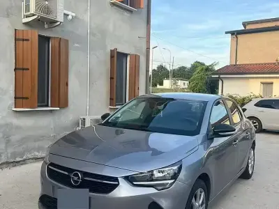 Usata Opel Corsa 75 CV (55 kW) 2021 Utilitaria