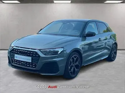 Usata Audi A1 Sportback Comfort 110 CV (80 kW) 2023 Grigio chronos metallizzato  nero mito metallizzato Utilitaria