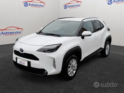 Usata Toyota Yaris Cross Trend 92 CV (67 kW) 2023 Bianco SUV