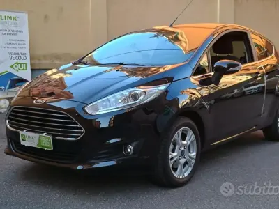 Usata Ford Fiesta Titanium 95 CV (69 kW) 2016 Nero Utilitaria