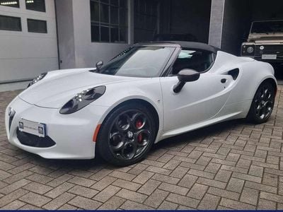 Usata Alfa Romeo 4C Spider 241 CV (177 kW) 2015 Bianco Cabrio