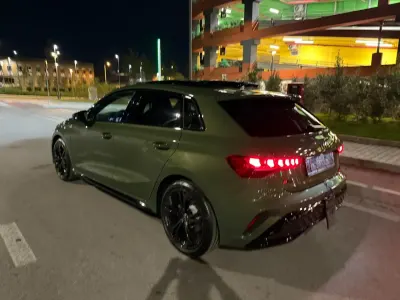 Nuova Audi A3 S-Line 149 CV (109 kW) 2026 Verde Berlina