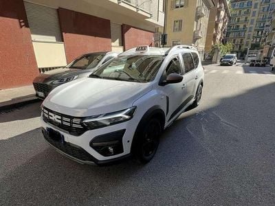 Usata Dacia Jogger Extreme 94 CV (69 kW) 2024 Bianco Monovolume