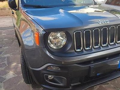Usata Jeep Renegade Longitude 140 CV (102 kW) 2018 Grigio SUV