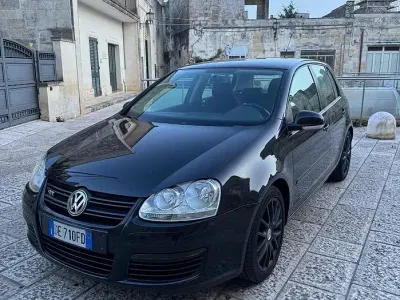 Begagnad VW Golf V GT 170 HK (125 kW) 2007 Svart Sedan