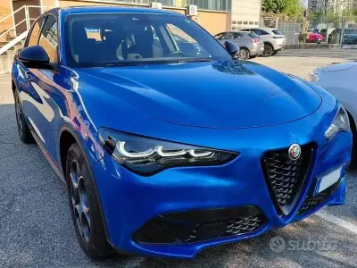 Usata Alfa Romeo Stelvio Sprint 280 CV (205 kW) 2024 Blu SUV