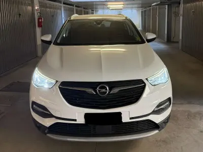Usata Opel Grandland X Innovation 131 CV (96 kW) 2019 Bianco SUV