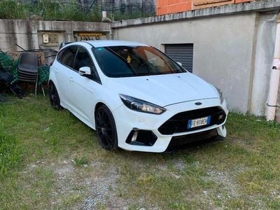 Usata Ford Focus ST 250 CV (183 kW) 2016 Utilitaria