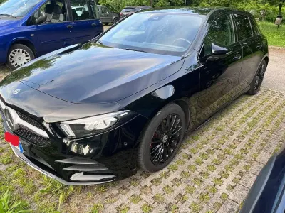 Usata Mercedes A180 Premium 116 CV (85 kW) 2020 Berlina