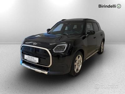 Usata Mini Countryman Favoured 150 kW (204 CV) 2024 Midnight schwarz SUV
