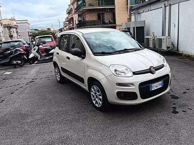 Usata Fiat Panda 80 CV (58 kW) 2016 Argento Utilitaria