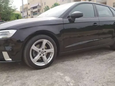 Usata Audi A3 Sport 116 CV (85 kW) 2017 Nero Berlina
