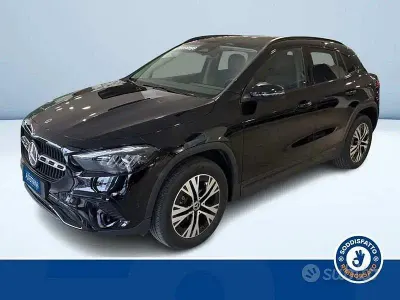 Usata Mercedes GLA180 Advanced 116 CV (85 kW) 2025 Nero SUV