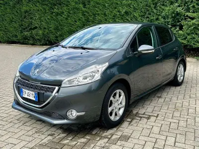 Usata Peugeot 308 82 CV (60 kW) 2013 Grigio Berlina