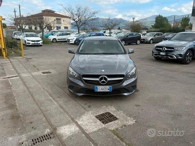 Mercedes CLA200