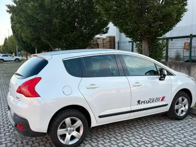 Usata Peugeot 3008 112 CV (82 kW) 2011 Bianco Station wagon