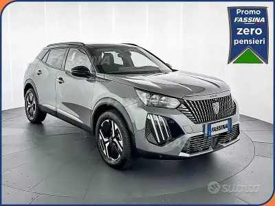 Używany Peugeot 2008 GT 131 KM (96 kW) 2024 Szary SUV