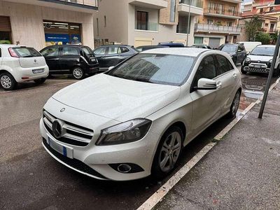 Begagnad Mercedes A180 109 HK (80 kW) 2014 Vit Sedan