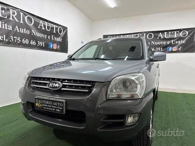 Usata Kia Sportage Active 140 CV (102 kW) 2007 Grigio SUV