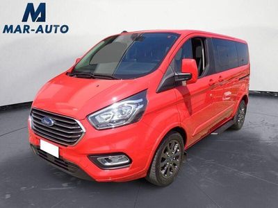 Usata Ford Tourneo Titanium 184 CV (135 kW) 2022 Rosso Monovolume