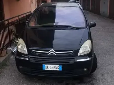 Usata Citroën Xsara Picasso Elegance 109 CV (80 kW) 2007 Nero Monovolume