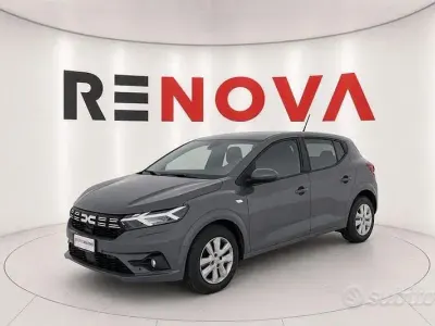 Usata Dacia Sandero Expression 101 CV (74 kW) 2023 Grigio Berlina