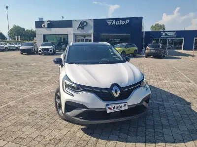 Usata Renault Captur RS Line 101 CV (74 kW) 2022 Bianco SUV