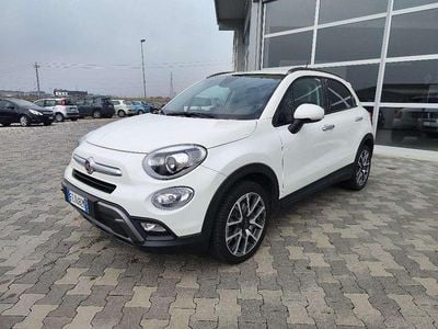 Usata Fiat 500X Cross Plus 120 CV (88 kW) 2016 Bianco pastello SUV