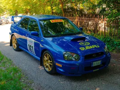 Usata Subaru Impreza 265 CV (194 kW) 2003 Blu/azzurro Berlina