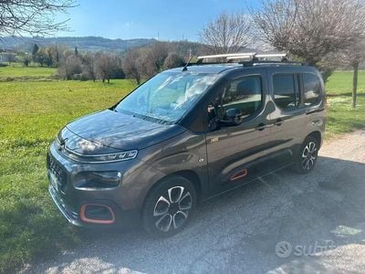 Usata Citroën Berlingo Shine 130 CV (95 kW) 2019 Grigio Monovolume