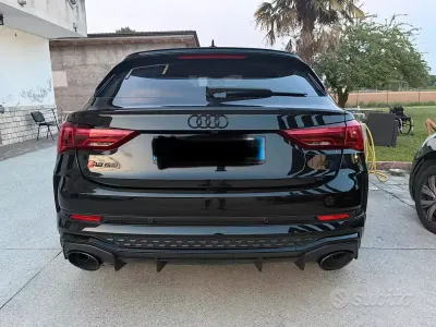 Usata Audi RS Q3 400 CV (294 kW) 2022 Nero SUV