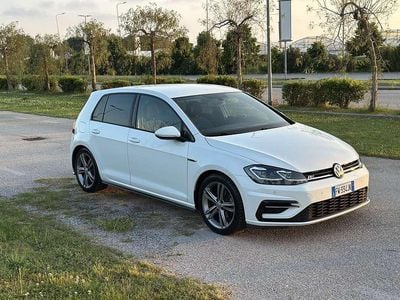 Usata VW Golf VII Highline 116 CV (85 kW) 2019 Berlina