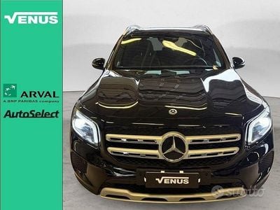 Usata Mercedes GLB200 Business 163 CV (119 kW) 2021 Nero SUV