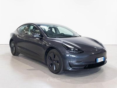 Usata Tesla Model 3 153 kW (209 CV) 2022 Gray Berlina