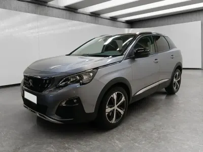 Usata Peugeot 3008 GT-line 130 CV (95 kW) 2020 Grigio SUV