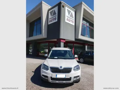 Usata Skoda Yeti Outdoor Easy 110 CV (80 kW) 2016 Bianco SUV