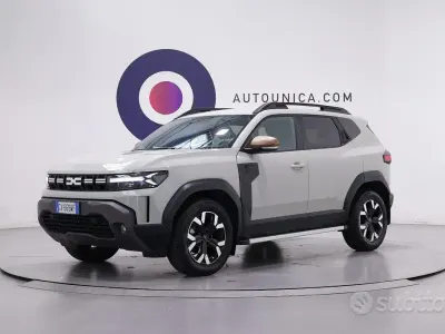Usata Dacia Duster Extreme 131 CV (96 kW) 2024 Beige SUV