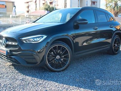 Usata Mercedes GLA250 160 CV (117 kW) 2021 Nero SUV