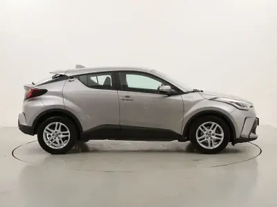 Usata Toyota C-HR Active 122 CV (89 kW) 2022 SUV