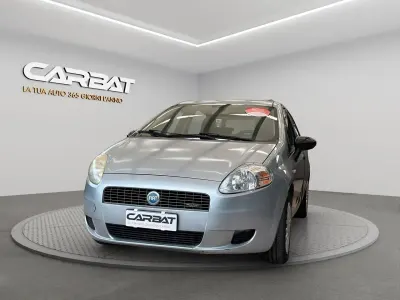 Usata Fiat Grande Punto Dynamic 90 CV (66 kW) 2007 Grigio Utilitaria