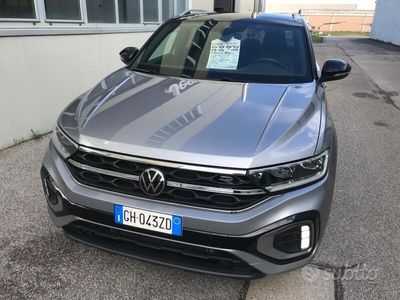 Usata VW T-Roc R-line 150 CV (110 kW) 2022 Grigio SUV
