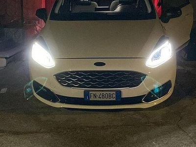 Usata Ford Fiesta Vignale 86 CV (63 kW) 2018 Bianco Utilitaria