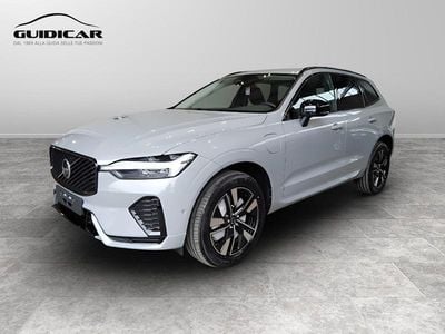 Nuova Volvo XC60 Plus 253 CV (186 kW) 2025 Grigio SUV