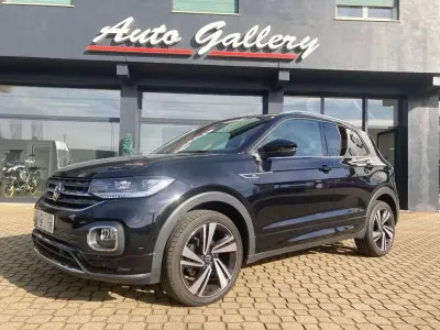 Usata VW T-Cross R-line 150 CV (110 kW) 2021 Nero SUV