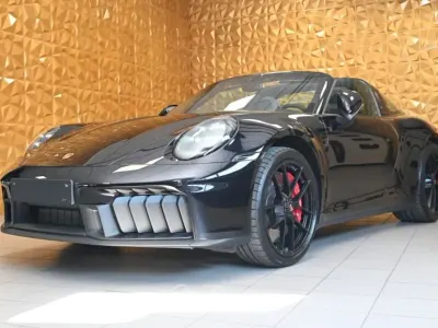 Usata Porsche 911 541 CV (397 kW) 2025 Nero Cabrio