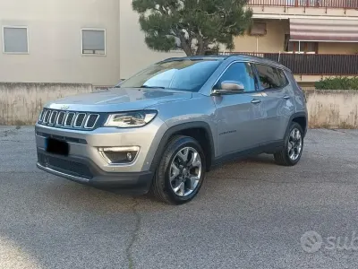 Usata Jeep Compass Limited 120 CV (88 kW) 2018 Grigio SUV