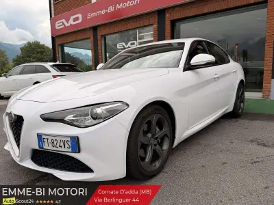 Gebraucht Alfa Romeo Giulia Super 150 PS (110 kW) 2018 Weiß Limousine