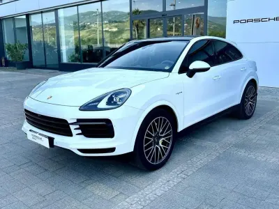 Usata Porsche Cayenne Coupe 340 CV (250 kW) 2021 Bianco Coupé
