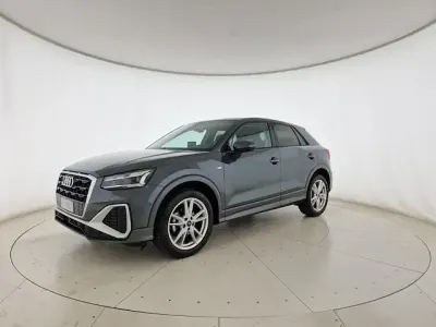 Usata Audi Q2 S-Line 150 CV (110 kW) 2025 Grigio daytona perlato SUV