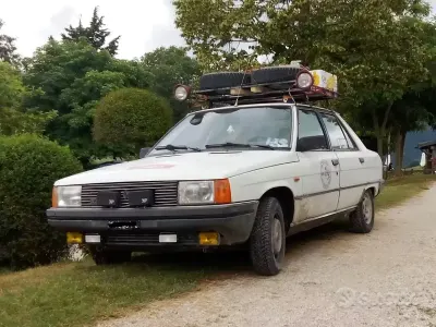 Usata Renault R9 48 CV (35 kW) 1985 Bianco Berlina